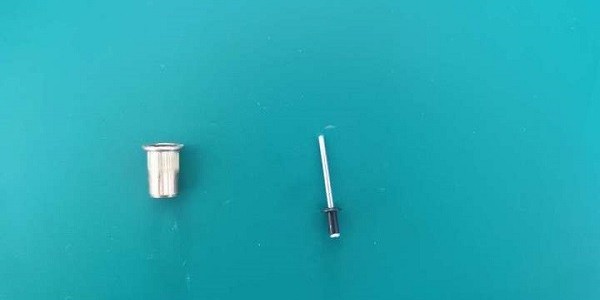普通榴莲APP下载大全枪可以榴莲APP下载大全螺母么-普通榴莲APP下载大全枪和铆螺母枪的区别