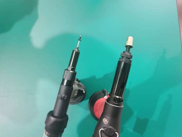 榴莲黄色网站和铆螺母枪的细节区别