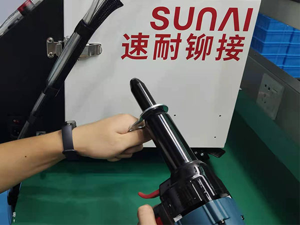 榴莲APP下载大全螺母枪 维修